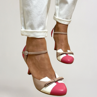 Jorilda | Trikolor stiletthæler med sløyfedetalj