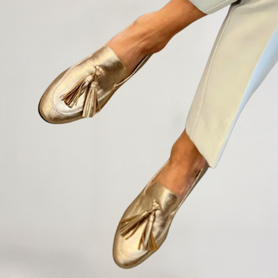 Elrun | Klassiske loafers i gyllen metallic
